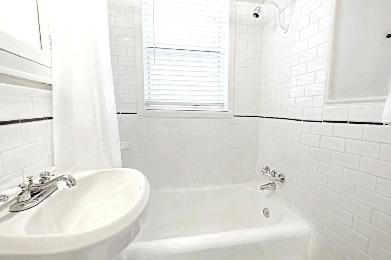 Relaxing 1 Bedroom Near Lower Greenville Free Parking Dallas Luaran gambar